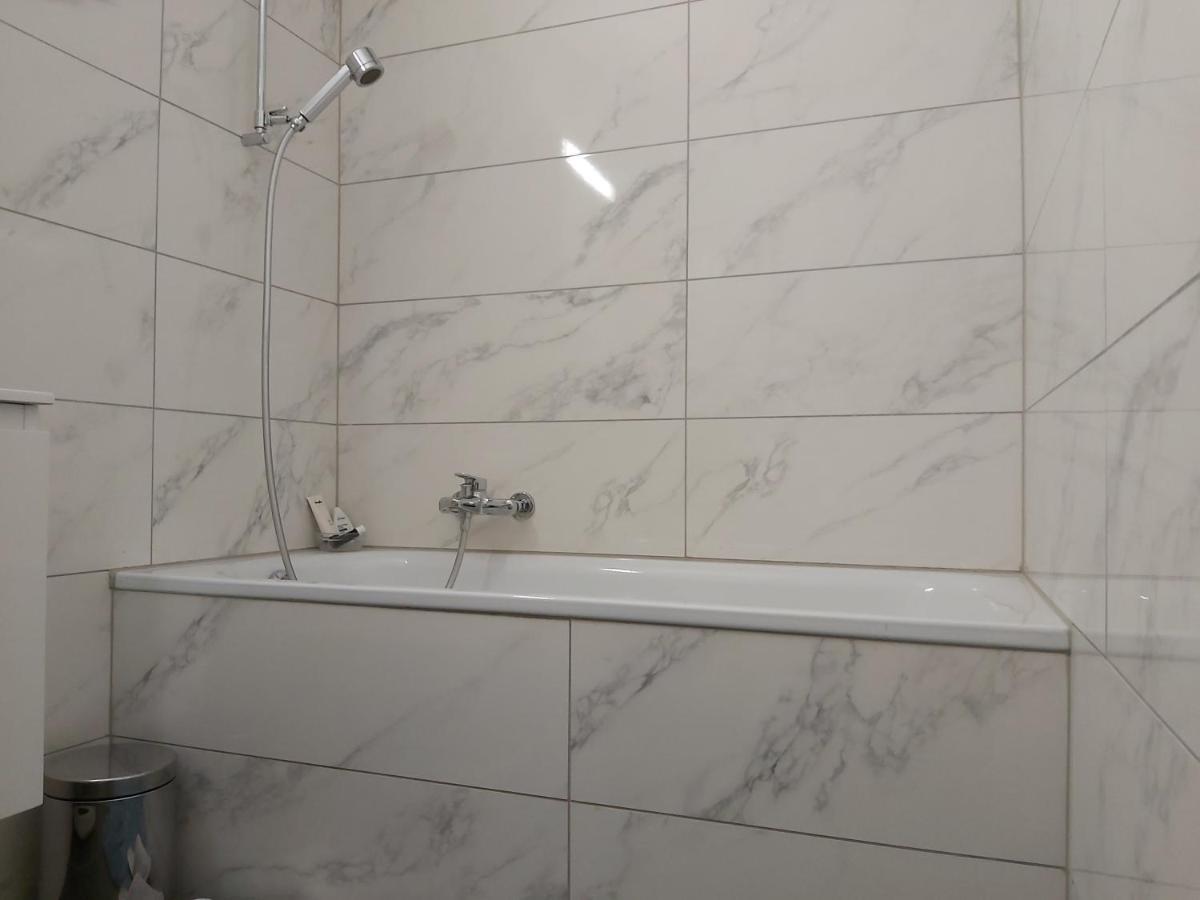 Royal Apartment 02 Schaan Esterno foto